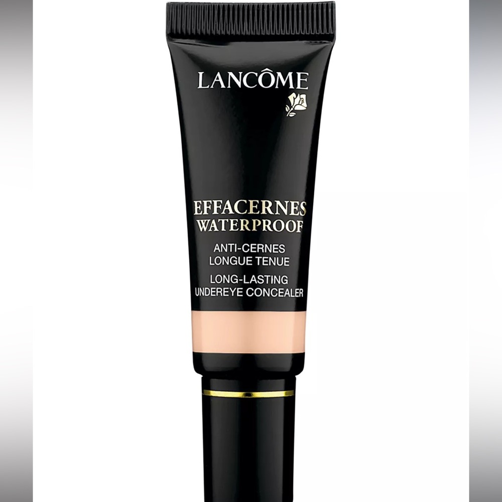 LANCÔME
Effacernes Waterproof Protective Undereye Concealer